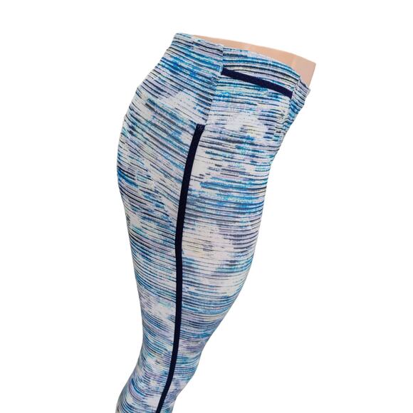Lululemon Real Quick Tight Blurry Belle Multi Hero Blue Size 4 – Luxtreme Crop - Picture 14 of 16